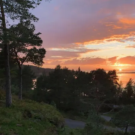 Peaceful Nature And Design On Skardsoya * Lesund